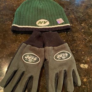 NWT NY Jets Winter Hat and Gloves.